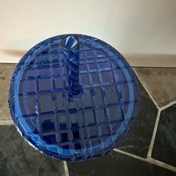 Starbucks Limited Edition Holiday 2023 Venti 24oz Blue Cold Cup. - Picture 3 of 5